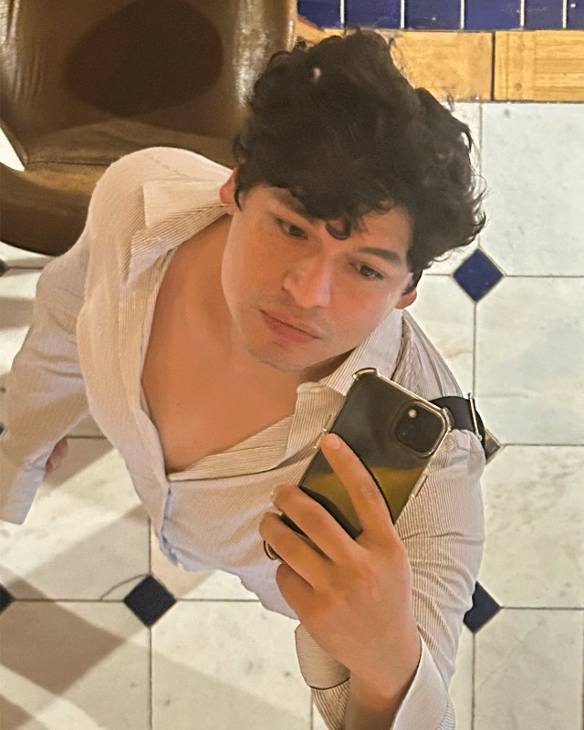aaaaaaaaaaalejandro profile banner