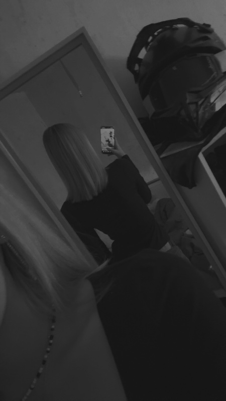 b0w profile banner