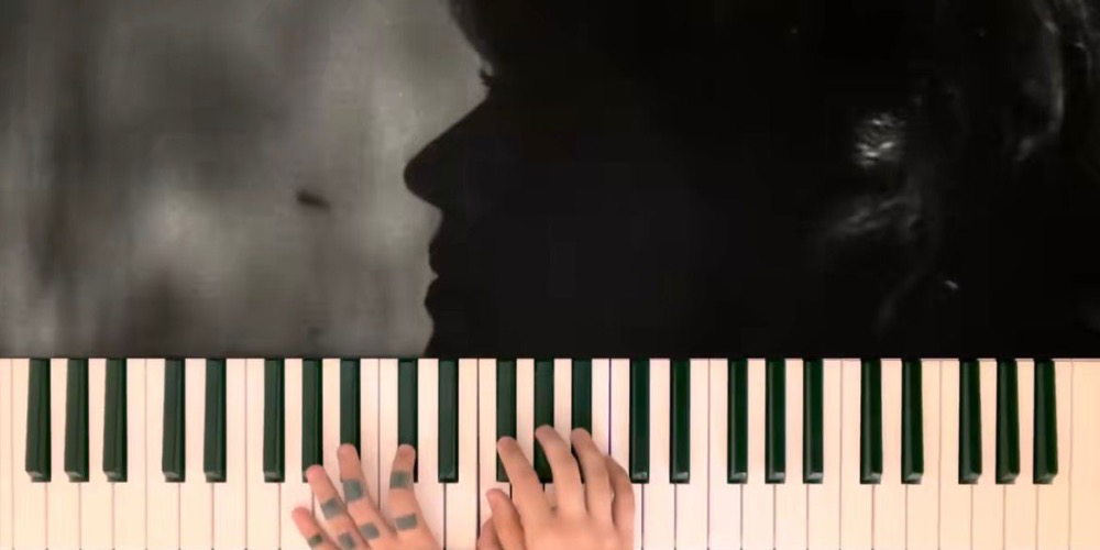 Le Moulin - Yann Tiersen (Watch the video)