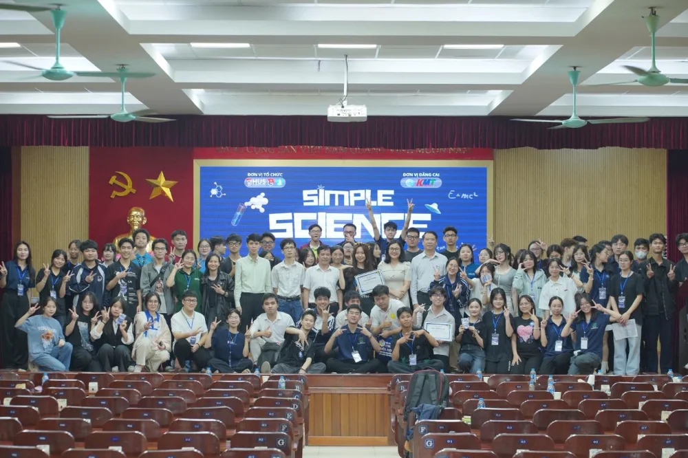 mngk photo