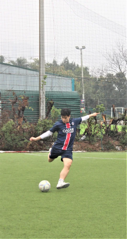 mngk photo