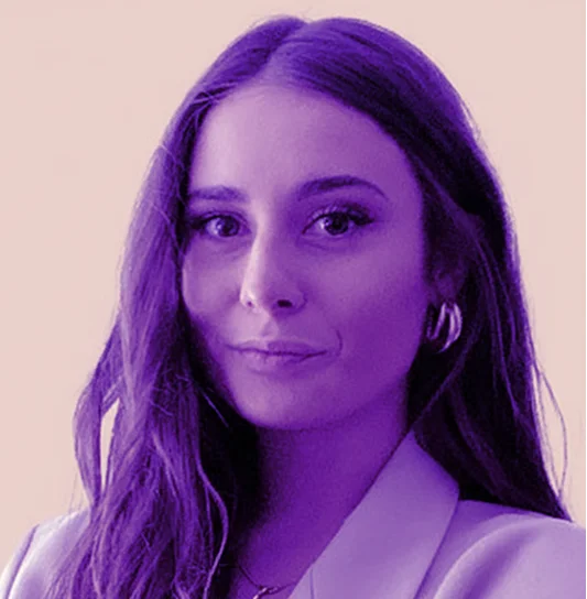 Lavinia, Visual Designer
