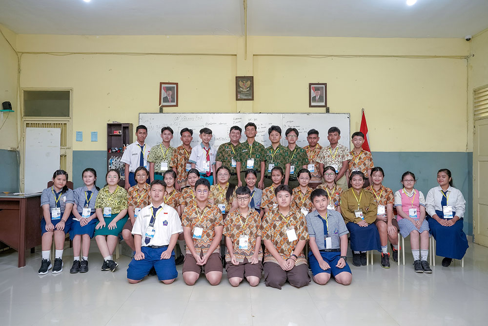 37beyourownhero photo